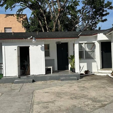 Villa Clara Suite - Little Havana Miami Buitenkant foto