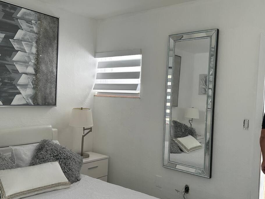 Villa Clara Suite - Little Havana Miami Buitenkant foto